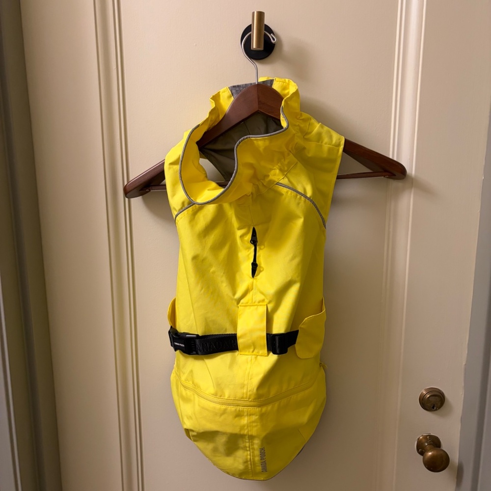Canada Pooch Grow with Me Yellow Rain Coat - Picture 4 of 9